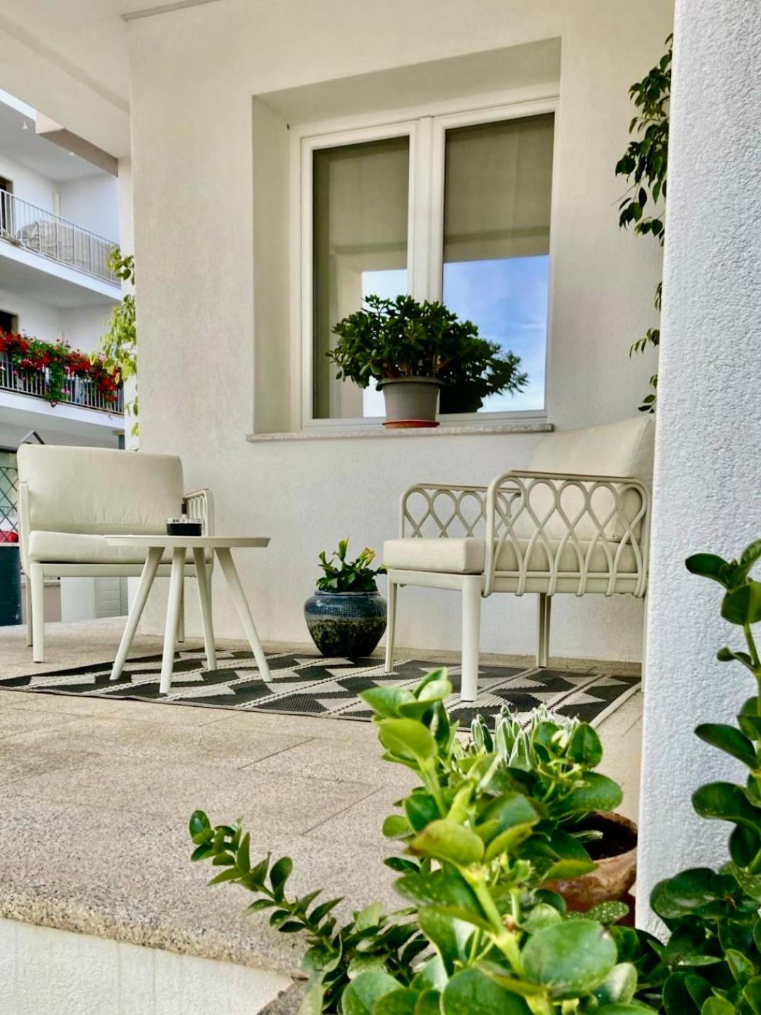 Casa Ameri Affittacamere Olbia Exteriör bild